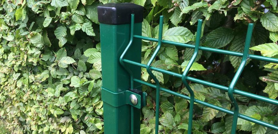 ② Treillis panneau rigide grillage clôture métallique jardin — Clôtures de  jardin — 2ememain
